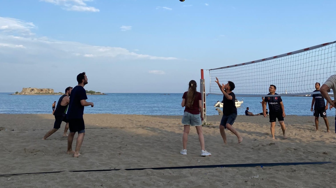 Kurumlar Arası Voleybol Turnuvasına Katıldık.